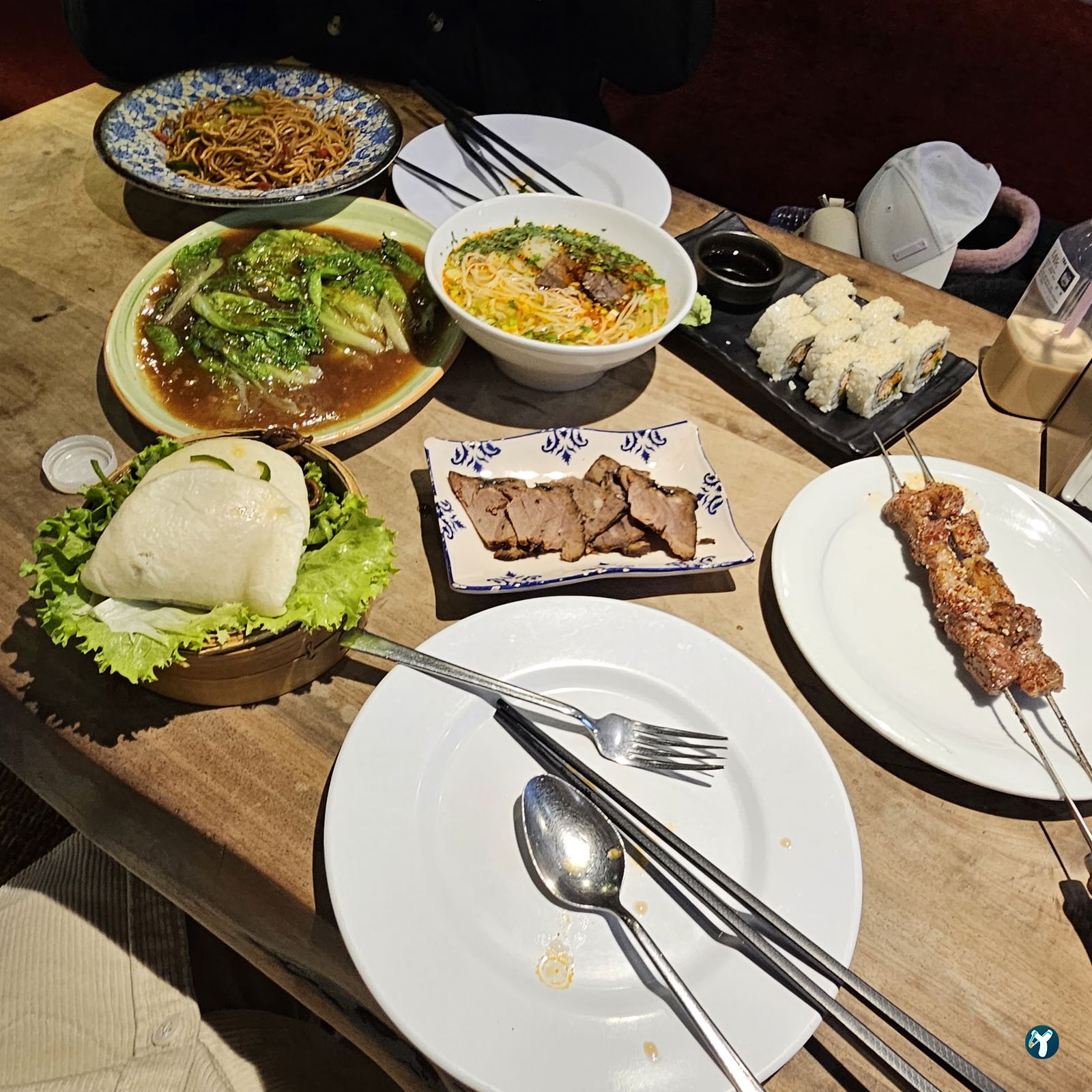 Kroren Restorant