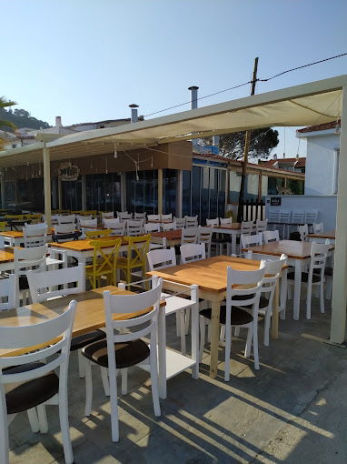 Karaburun KOPANİSTİ BALIK Restaurant