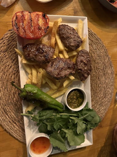 Karaburun KOPANİSTİ BALIK Restaurant