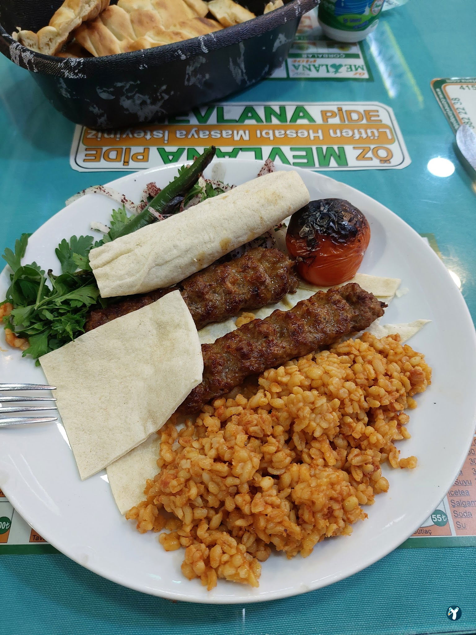 Öz Mevlana Pide