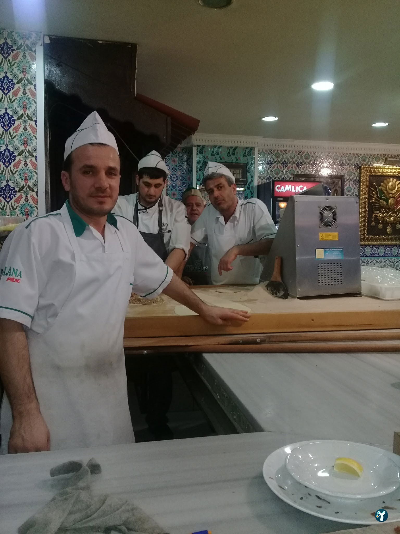 Öz Mevlana Pide