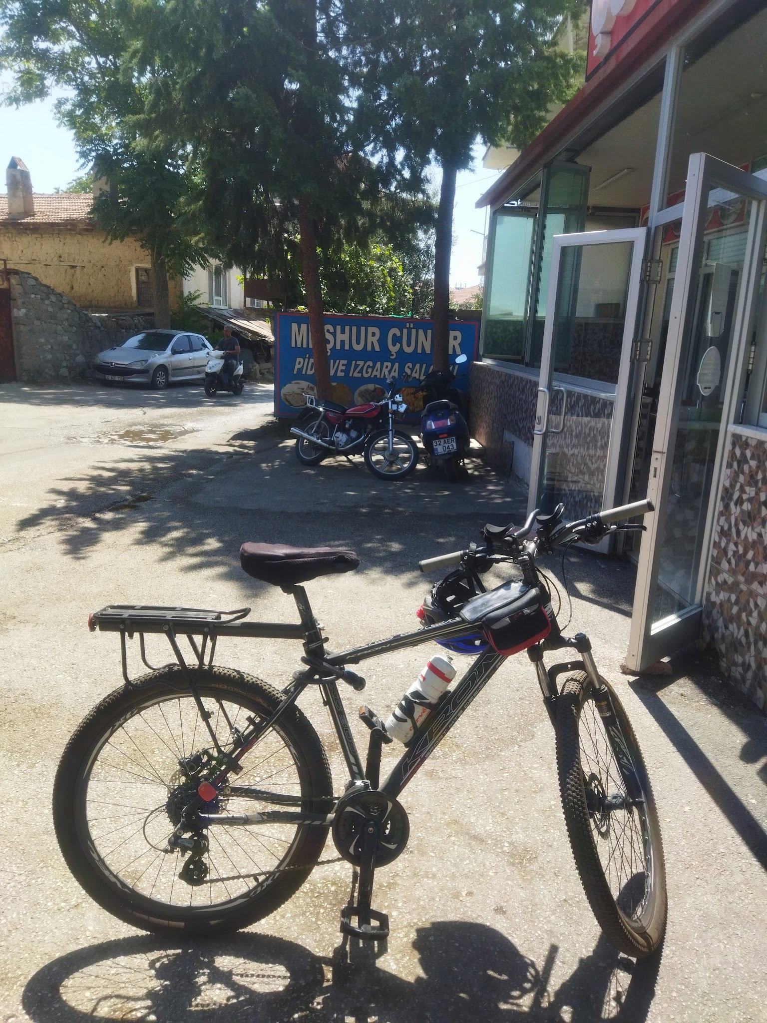 Çünür Pide Ve Izgara Salonu