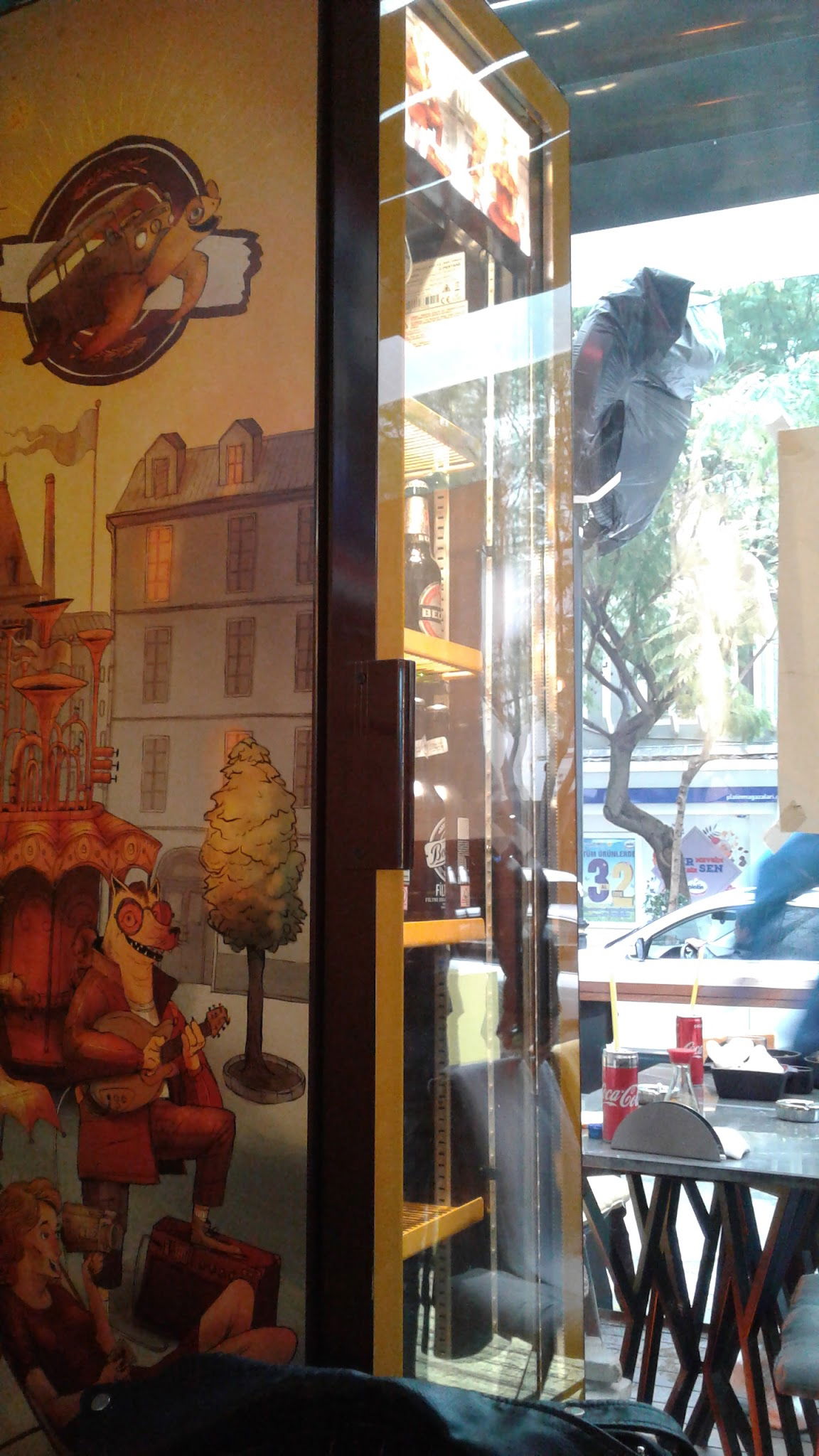 Walk In Wok & Sushi Bar