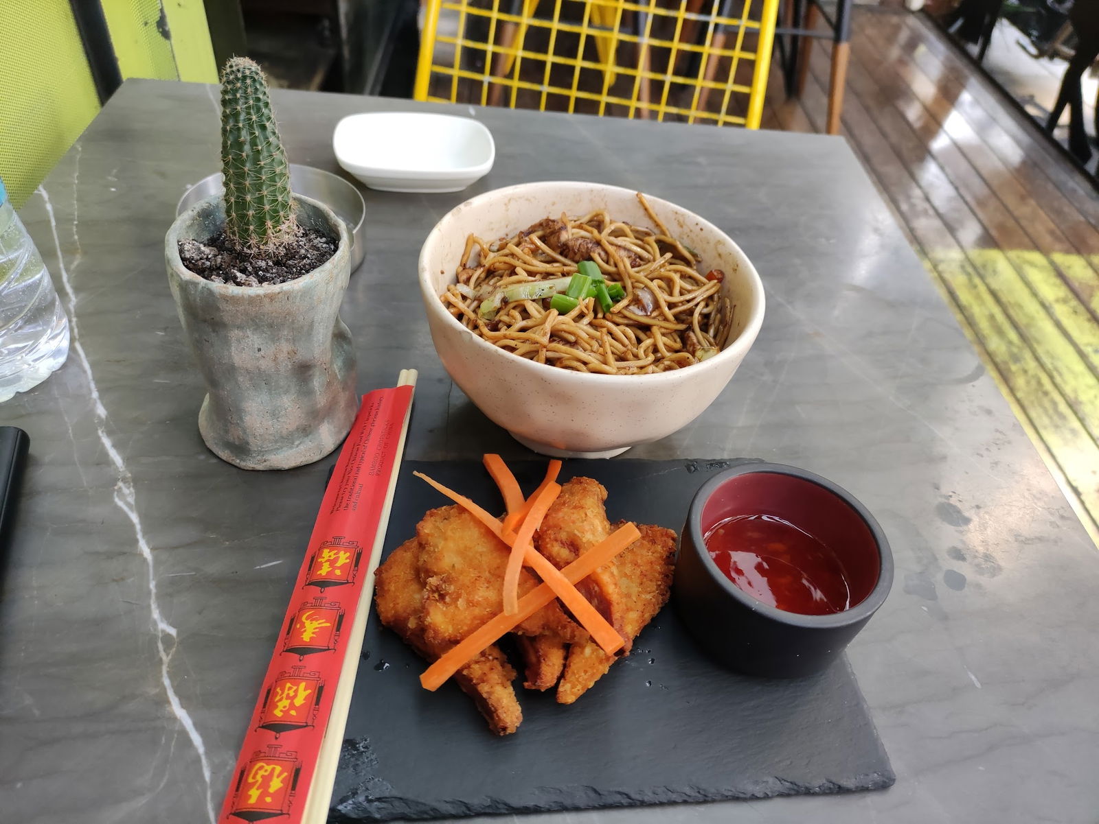 Walk In Wok & Sushi Bar