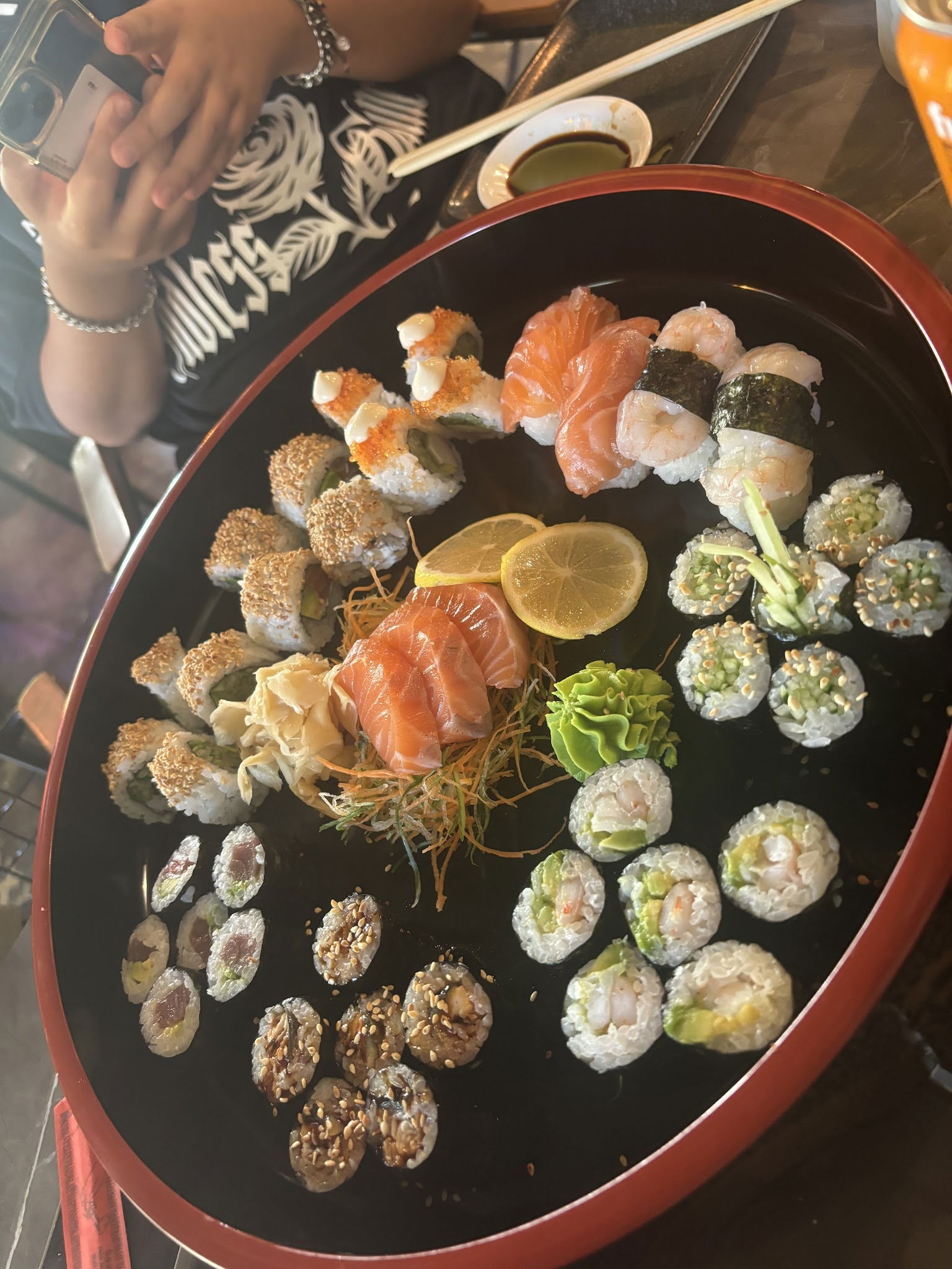 Walk In Wok & Sushi Bar