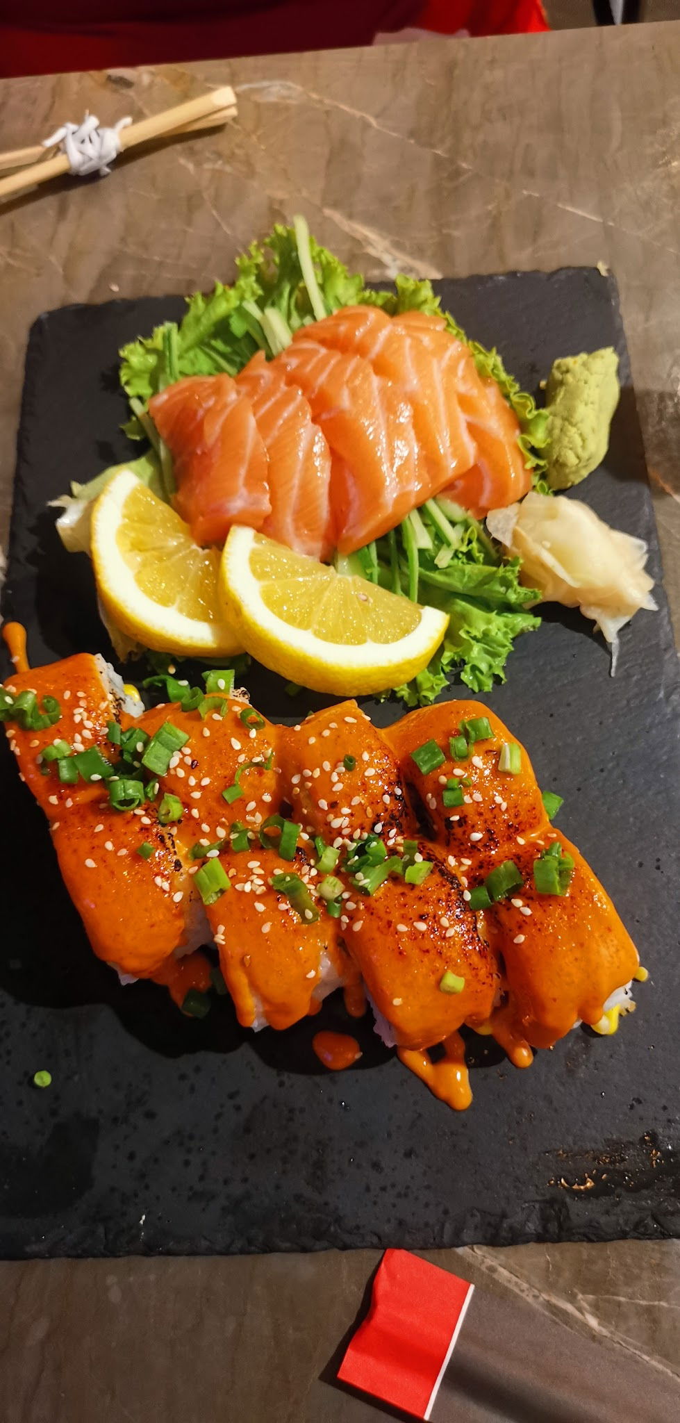 Walk In Wok & Sushi Bar