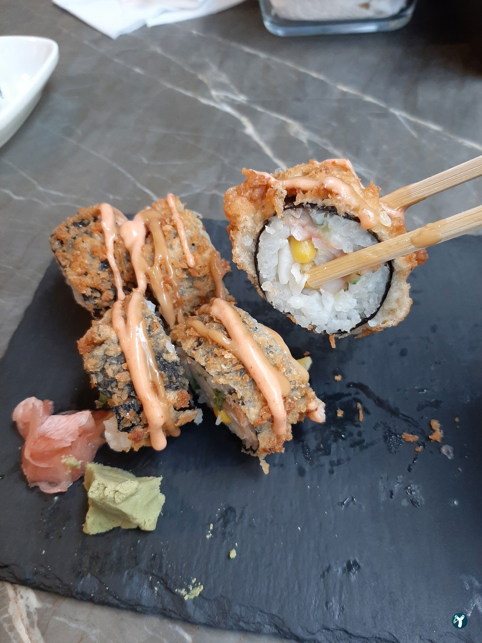 Walk In Wok & Sushi Bar
