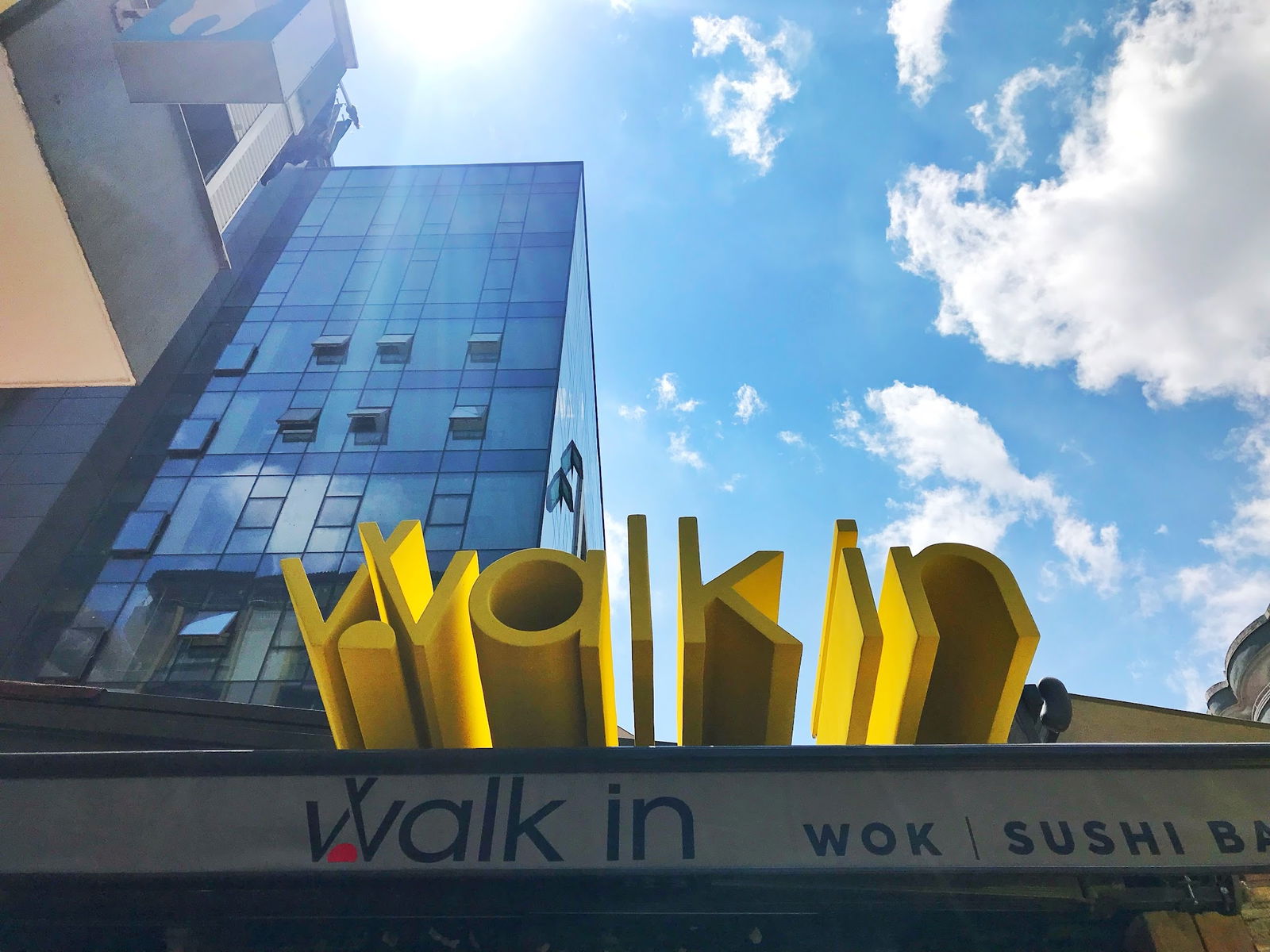 Walk In Wok & Sushi Bar