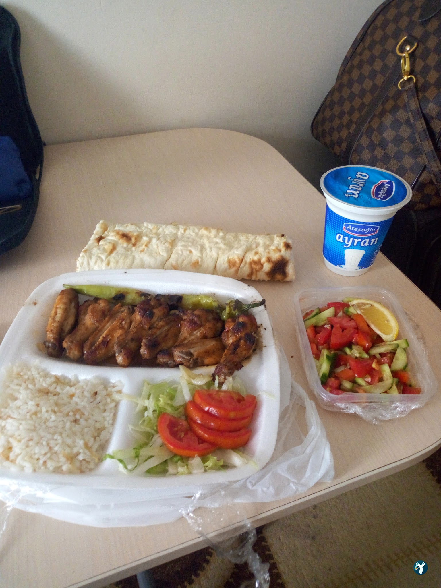 Kuzu Yolu Et Lokantası