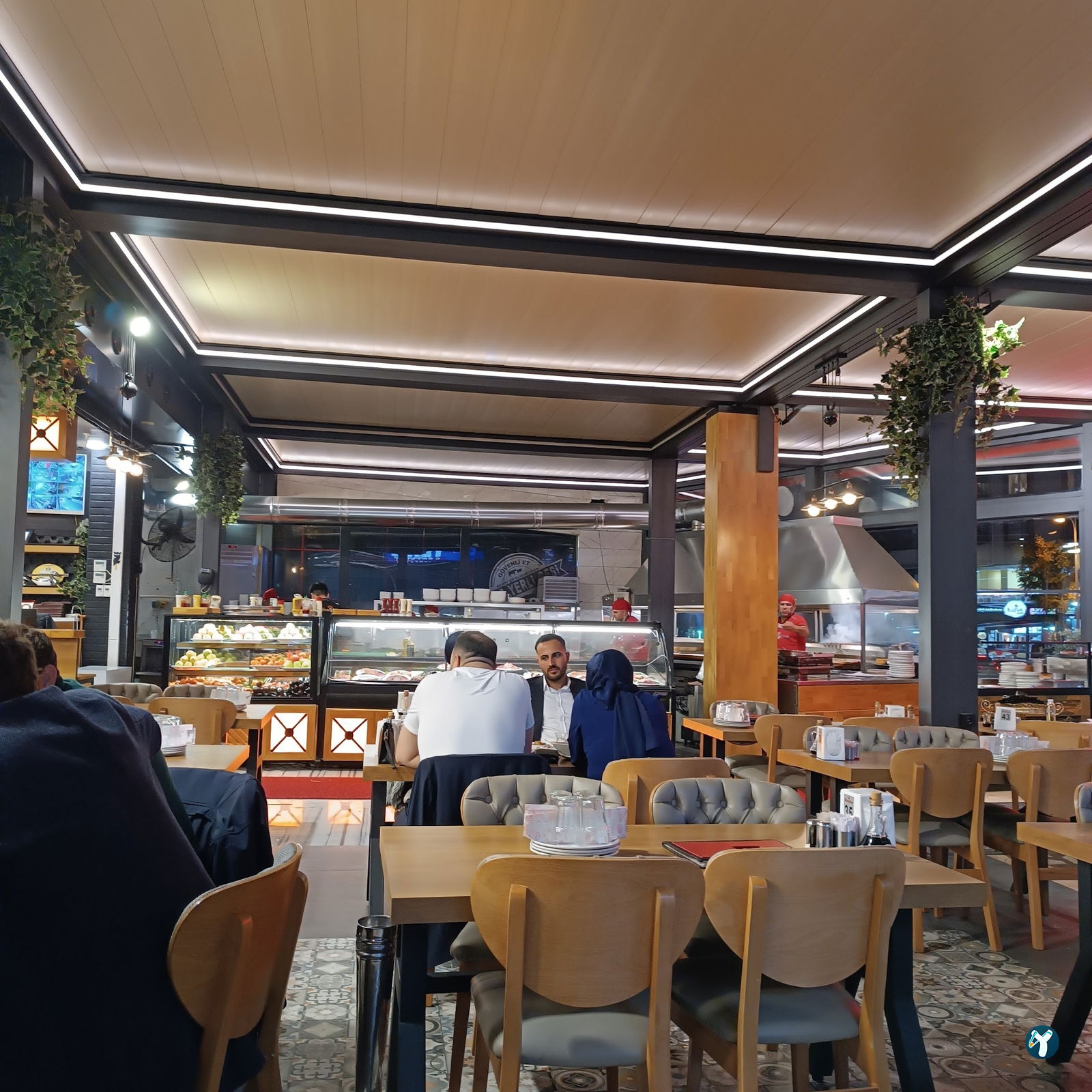 Kasrı Kervan Kebap