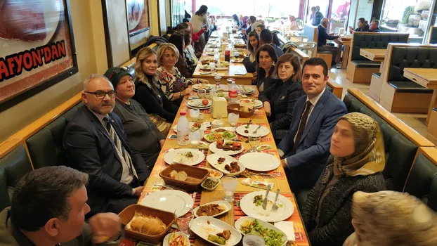 Kilo İle Köfte Bolu Mangal resimleri