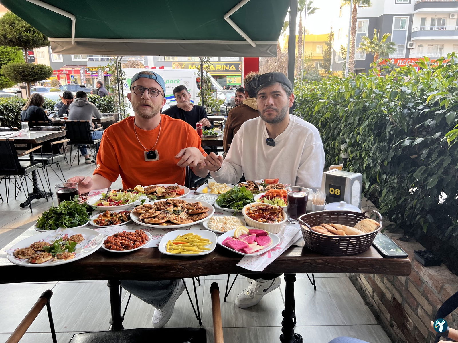 Sofi̇oğlu Findik Lahmacun & Humus Mersi̇n/Pozcu