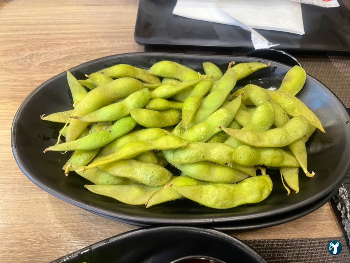 Ni̇wa Chinese & Sushi