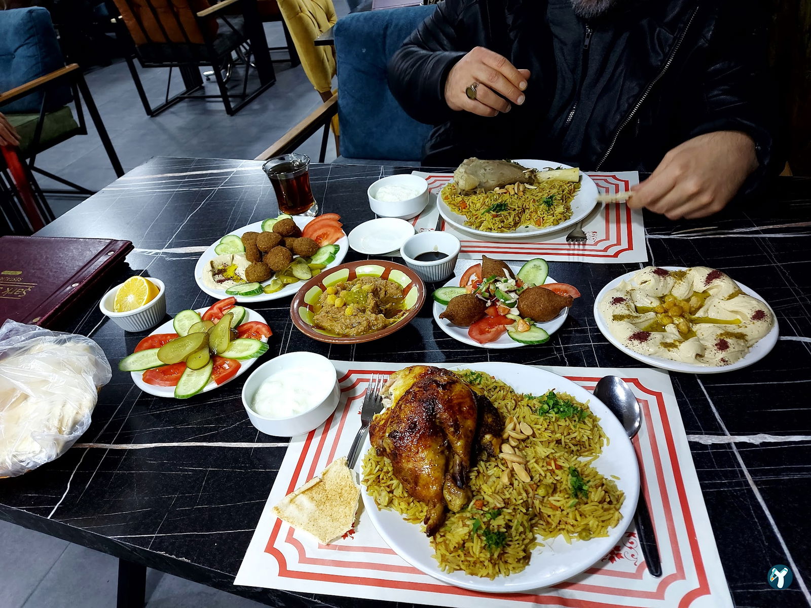 Eastern Banquet Restaurant , Şark Sofrası