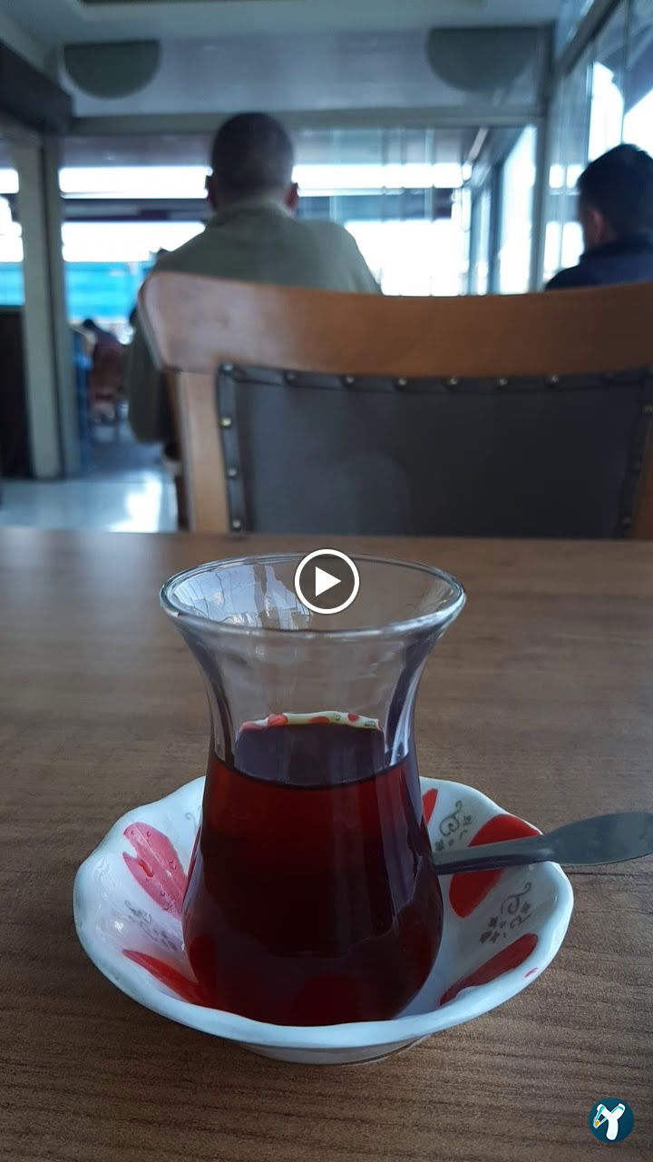 Meşhur Çeşme Kumrusu & Kahvaltı Salonu