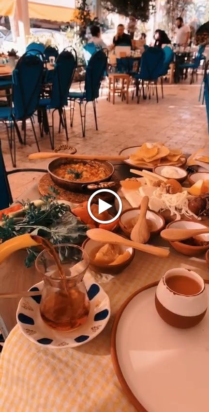 Sarı Demlik Kahvaltı