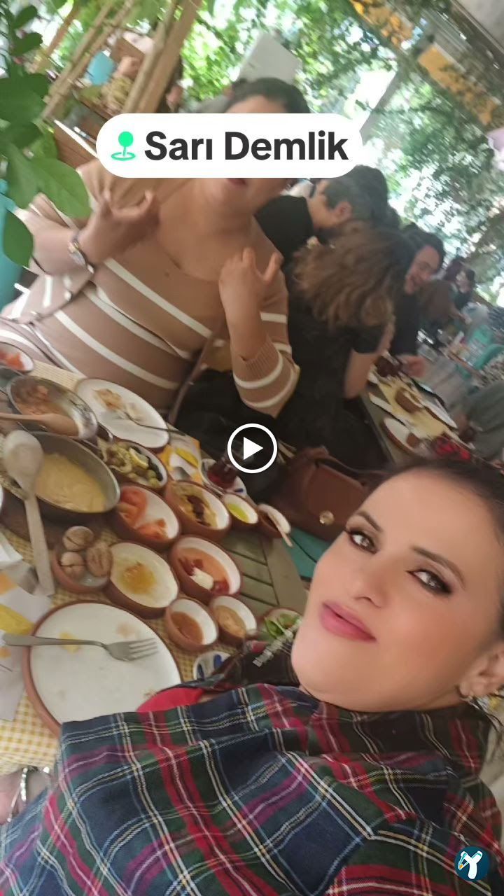 Sarı Demlik Kahvaltı