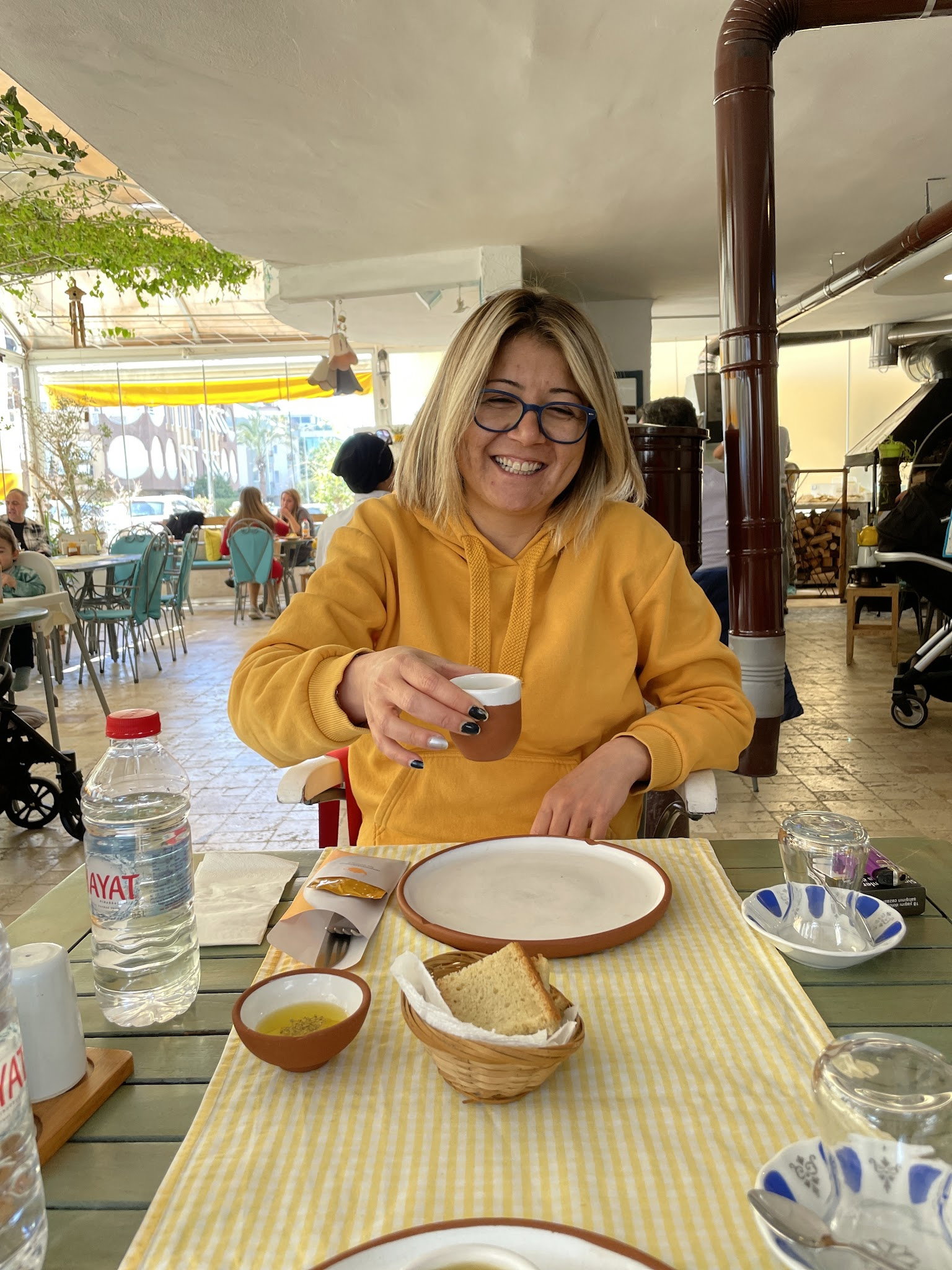 Sarı Demlik Kahvaltı