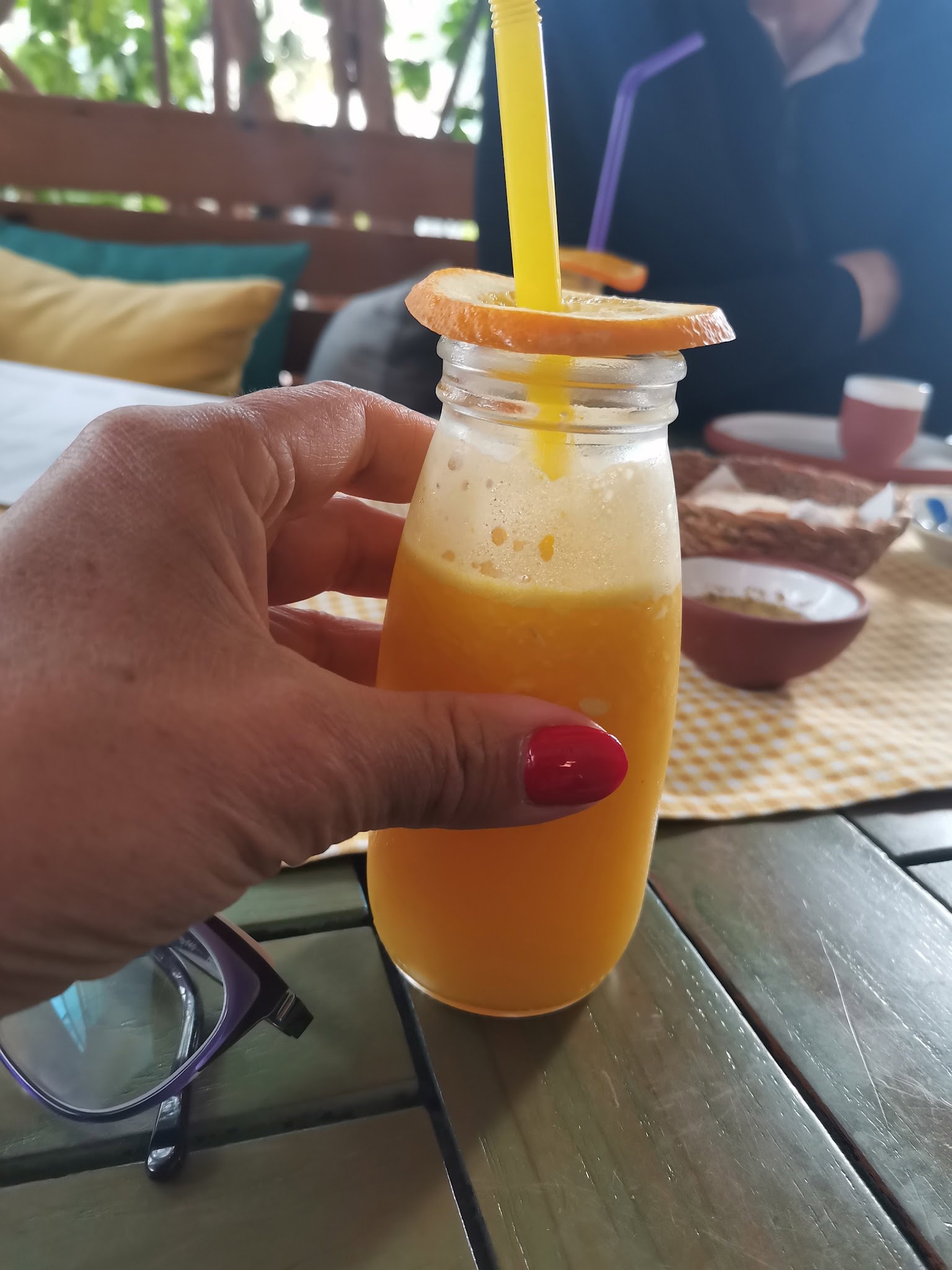 Sarı Demlik Kahvaltı