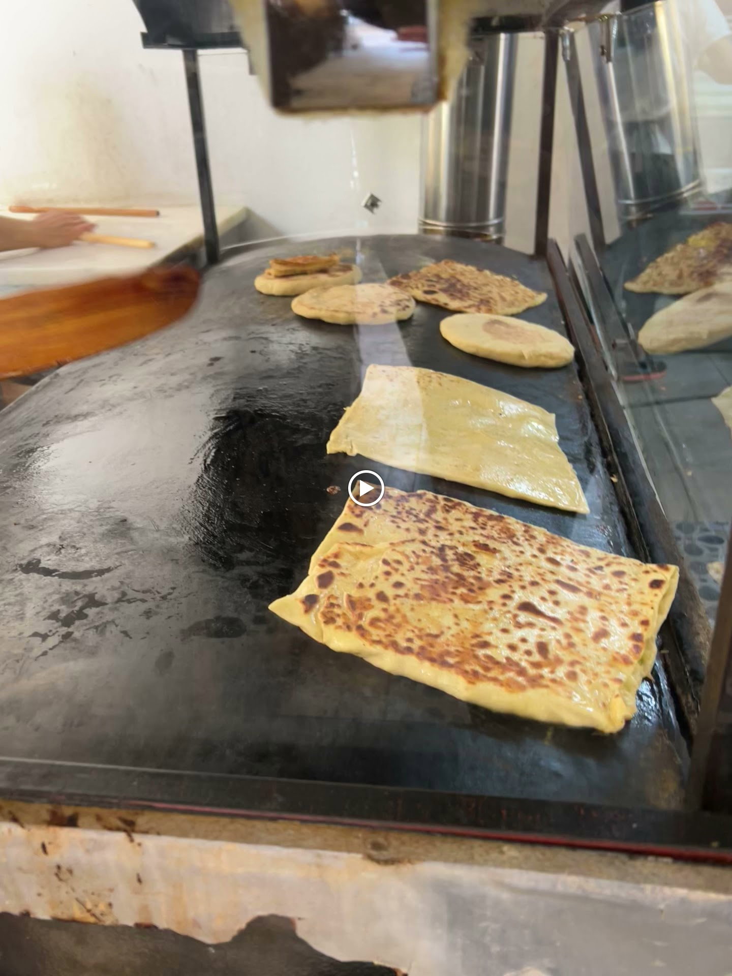 Sarı Demlik Kahvaltı