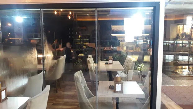 Toprak Firin Pastane & Cafe resimleri