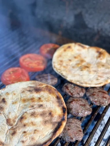 Çeşme Can Döner & Kebap , Pi̇de , Lahmacun