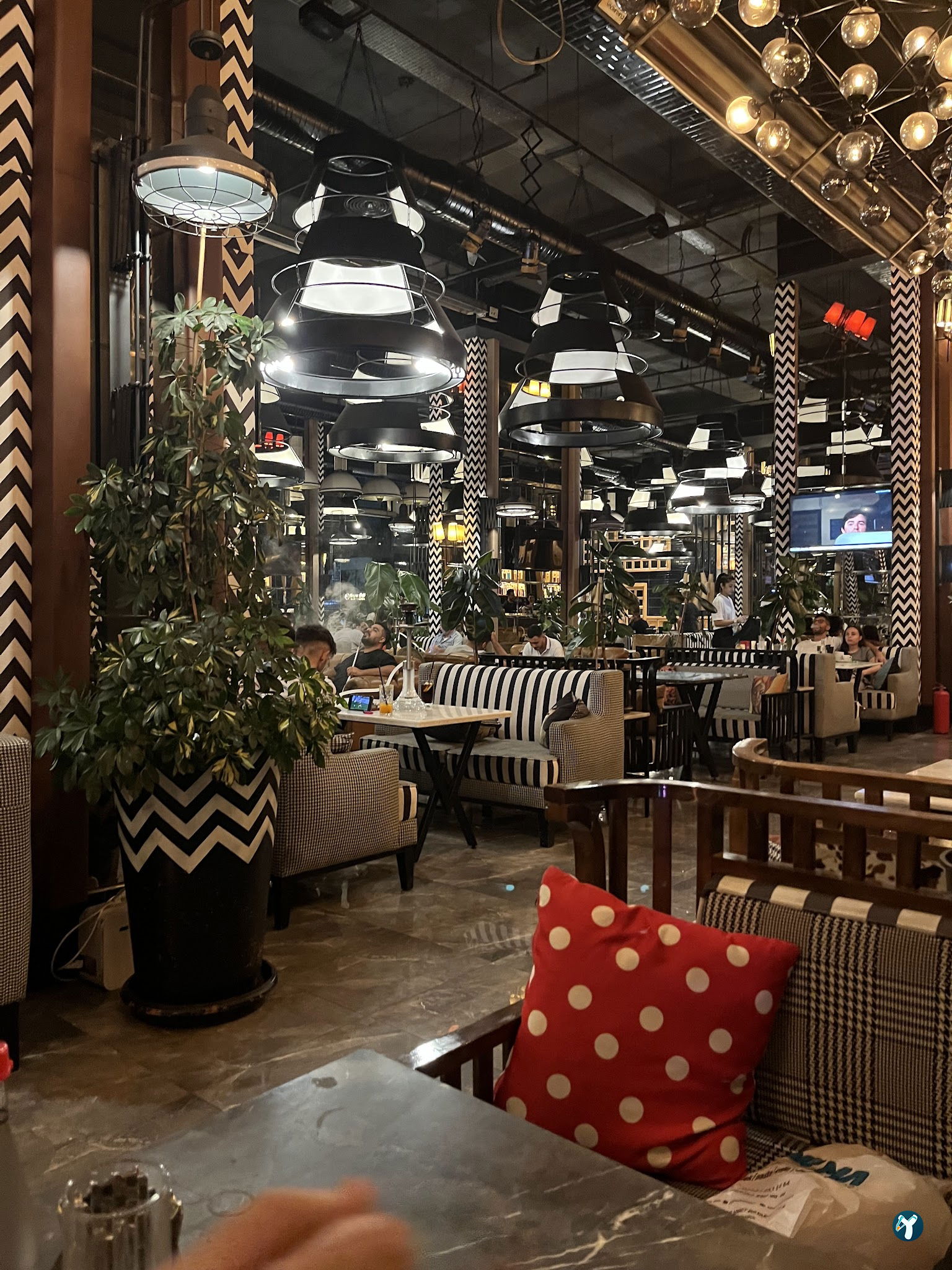 Balkon Cafe Restaurant