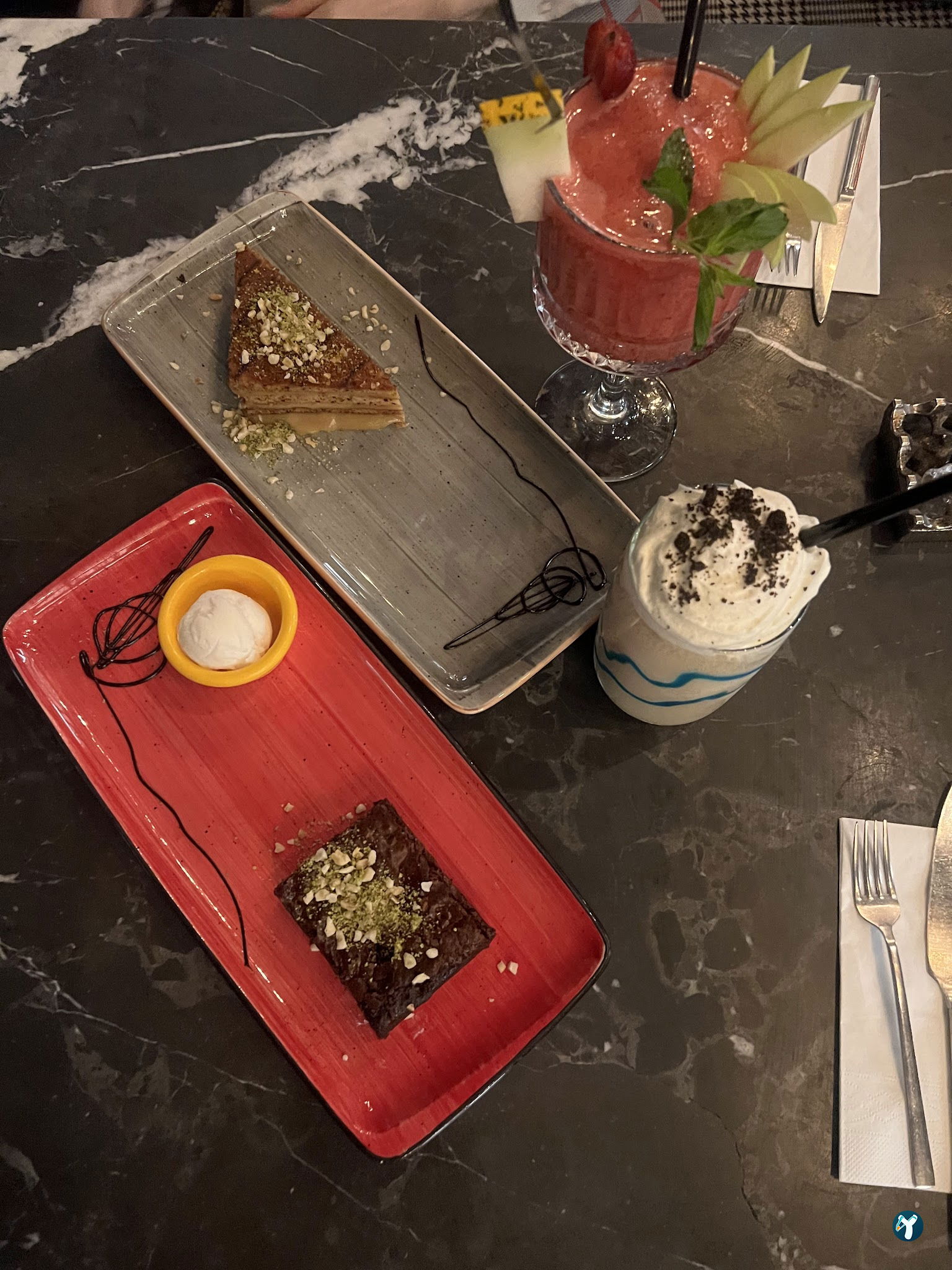 Balkon Cafe Restaurant