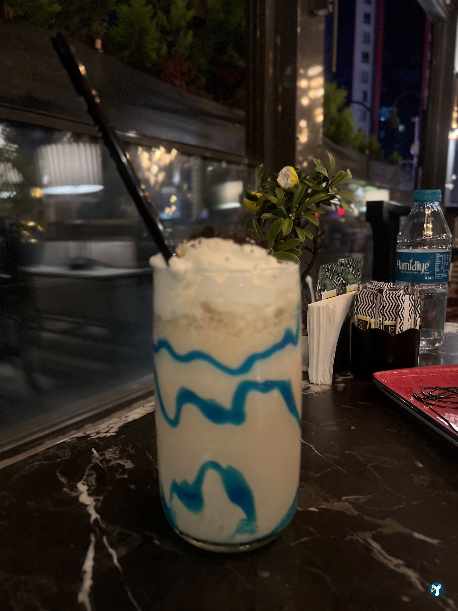 Balkon Cafe Restaurant