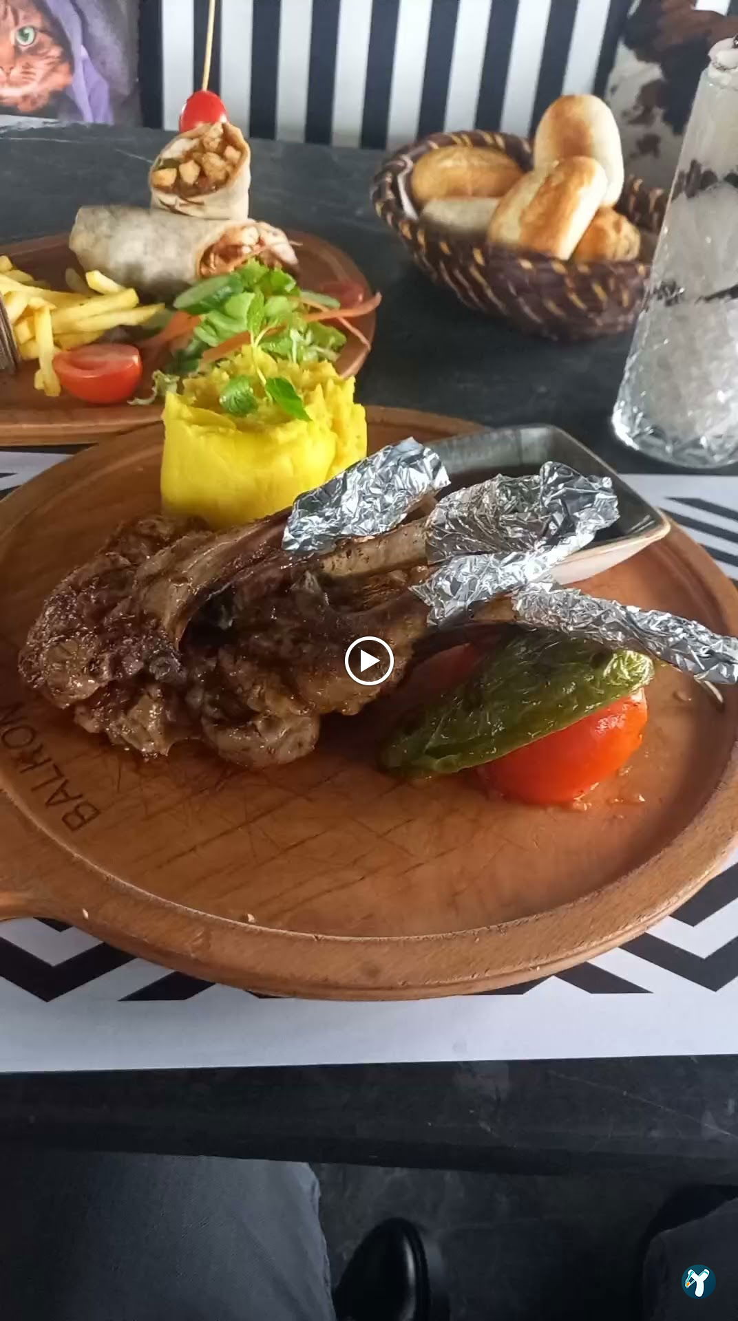 Balkon Cafe Restaurant