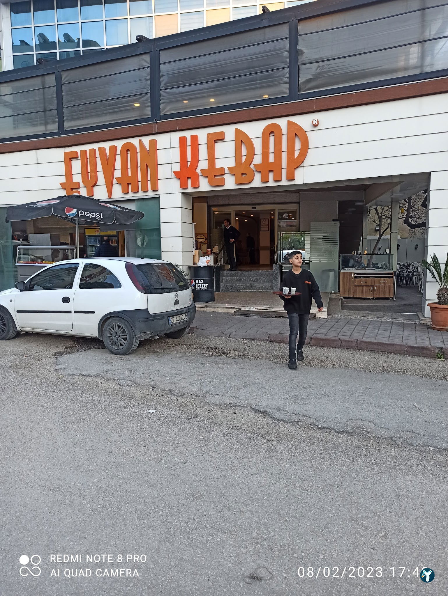 Eyvan Kebap