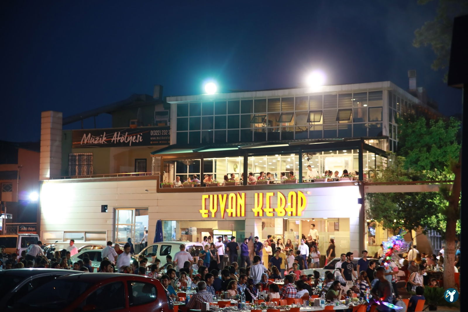 Eyvan Kebap