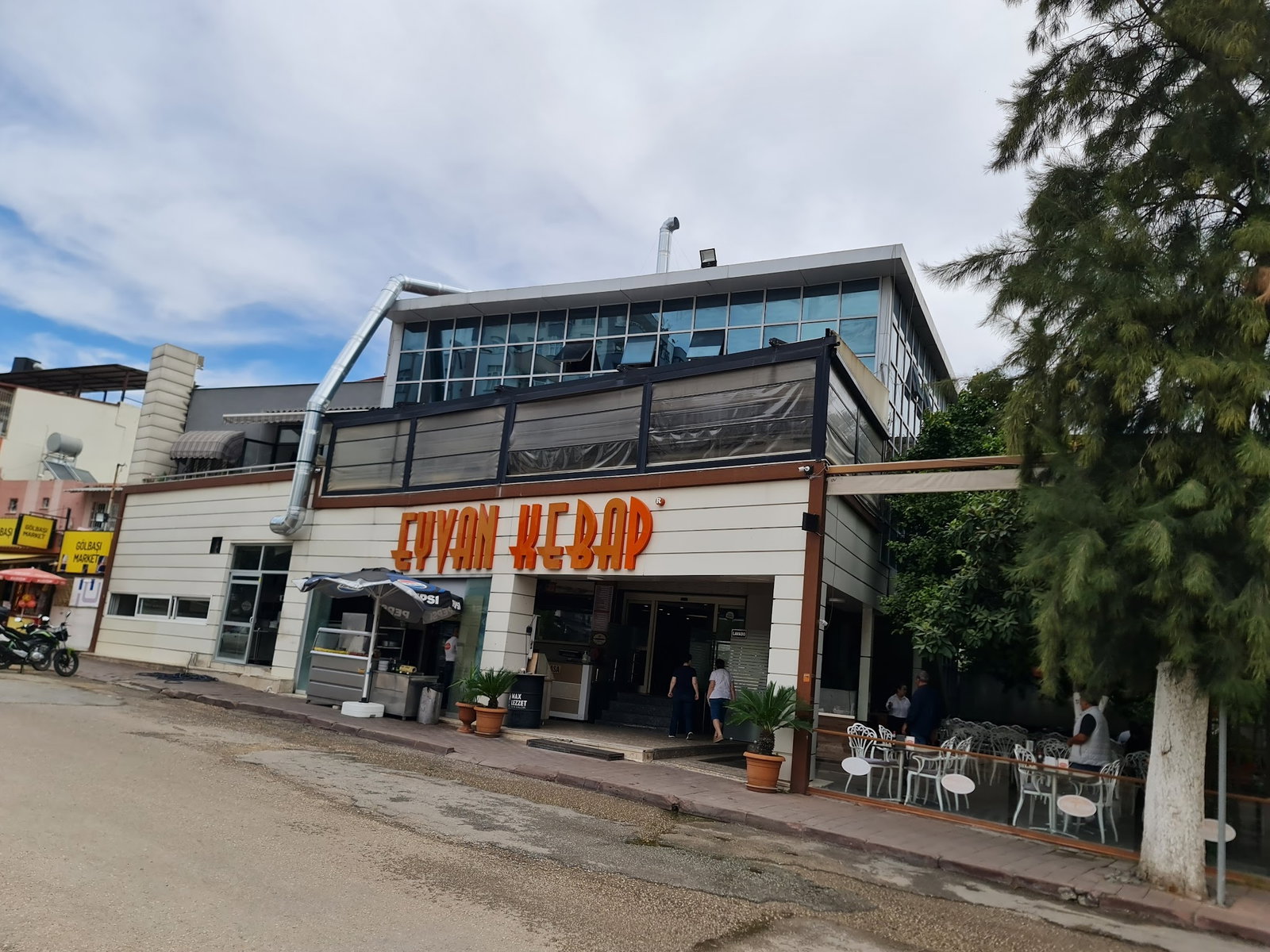 Eyvan Kebap