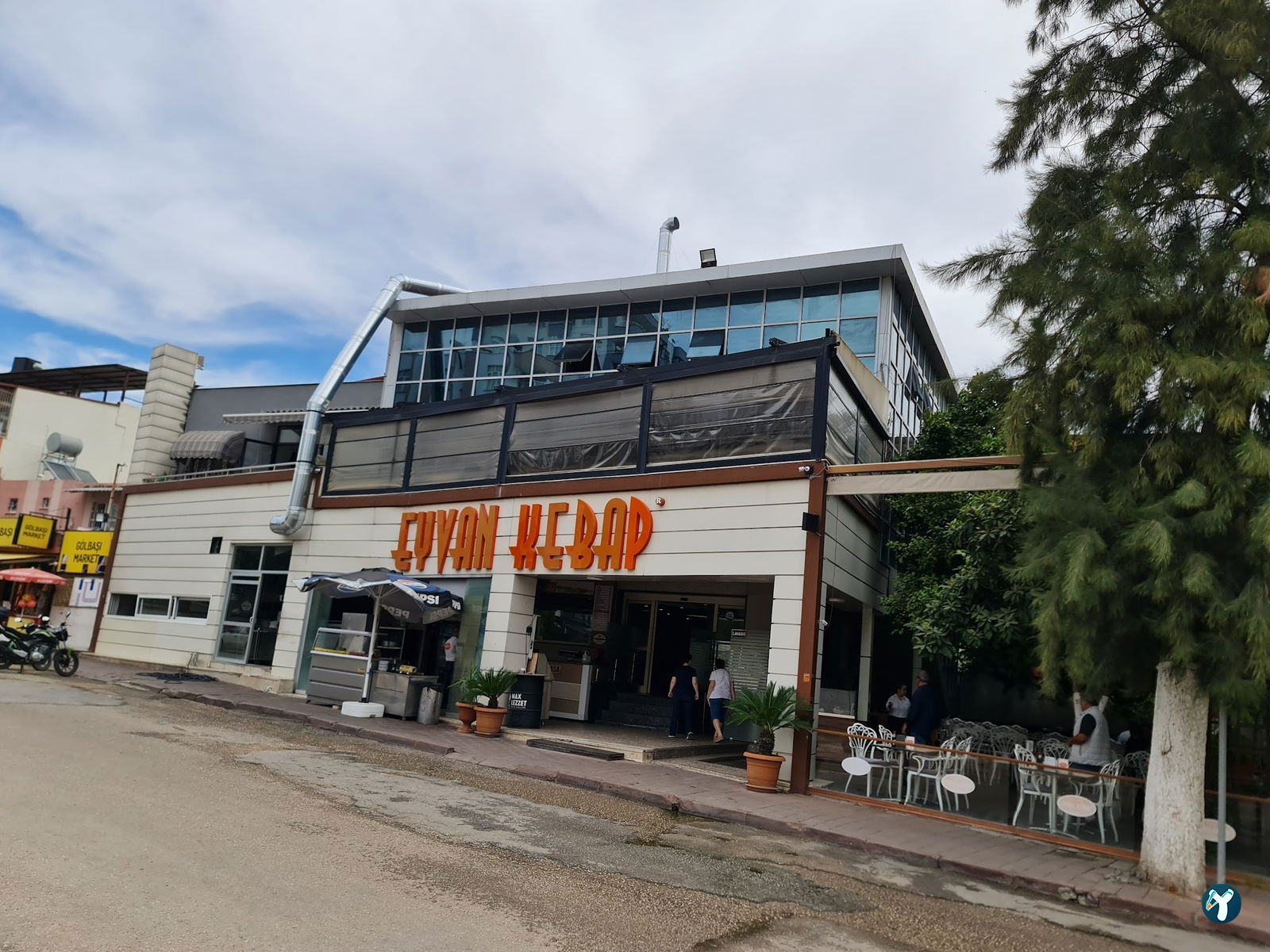 Eyvan Kebap