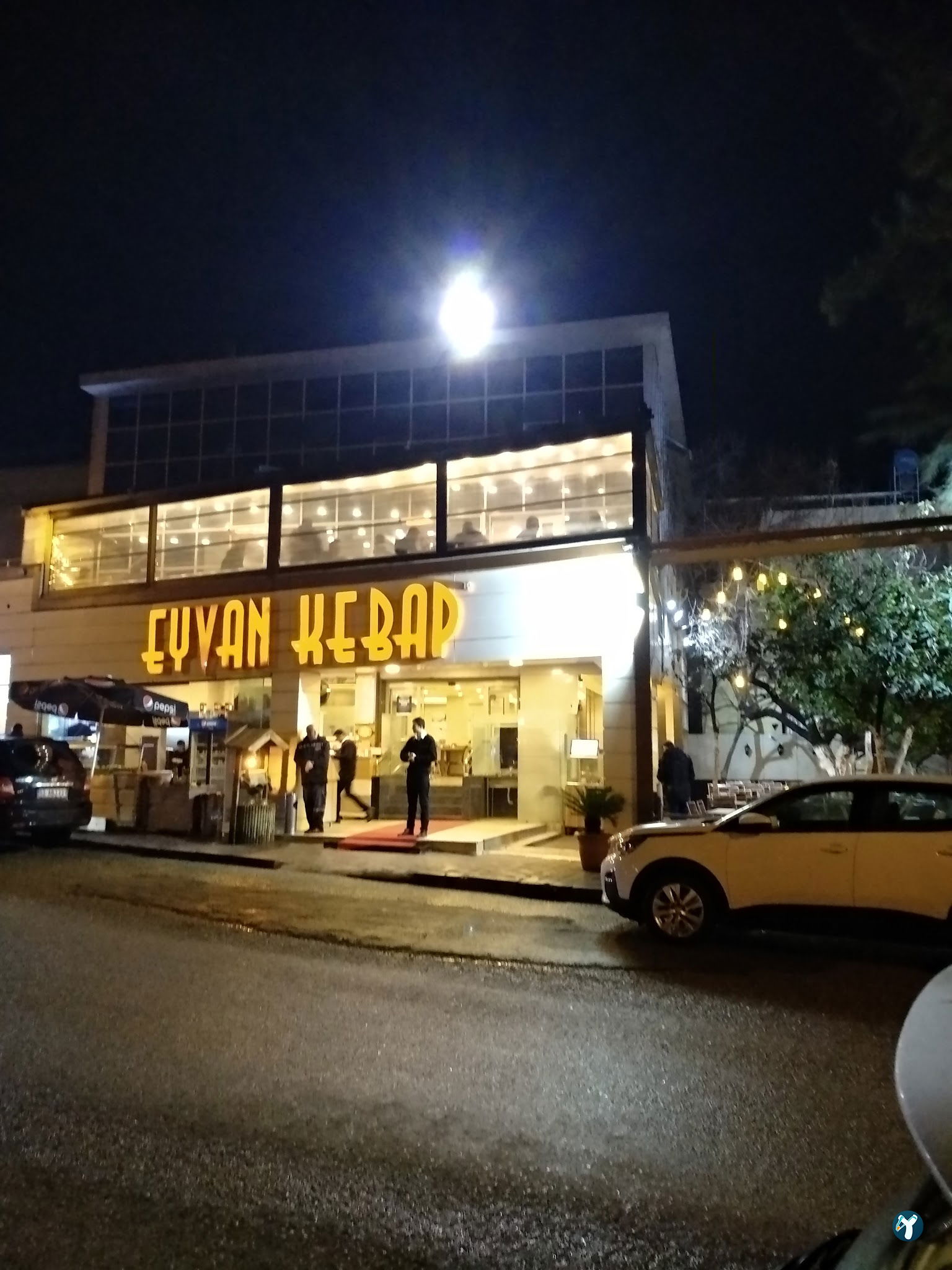 Eyvan Kebap