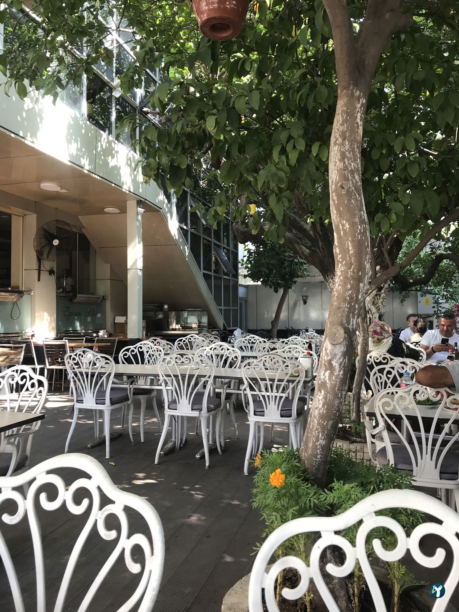 Eyvan Kebap