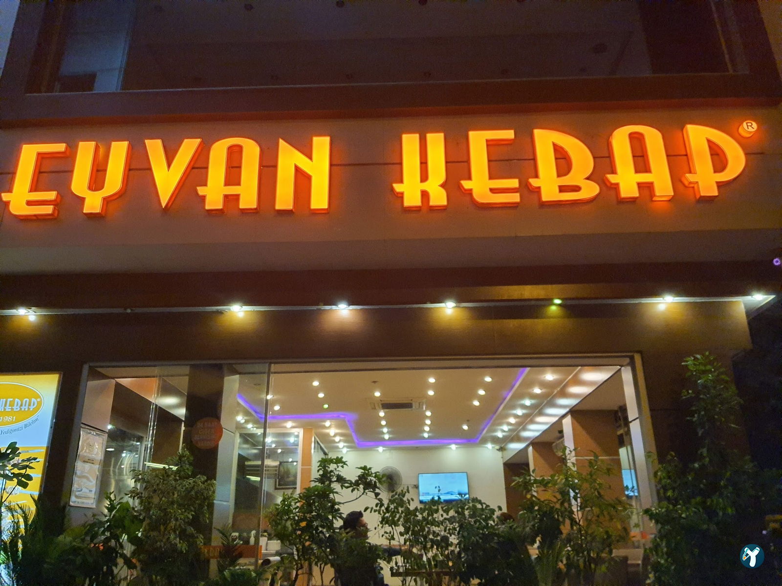 Eyvan Kebap