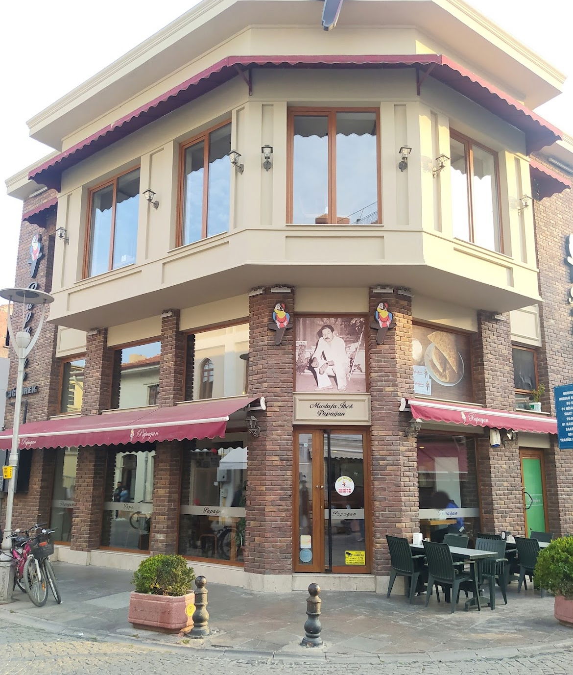 Papağan Çiğbörek