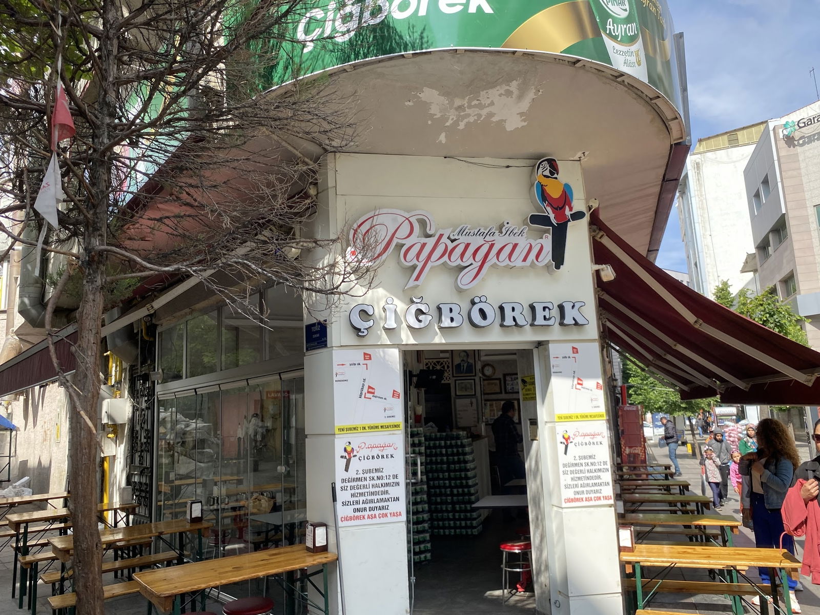 Papağan Çiğbörek