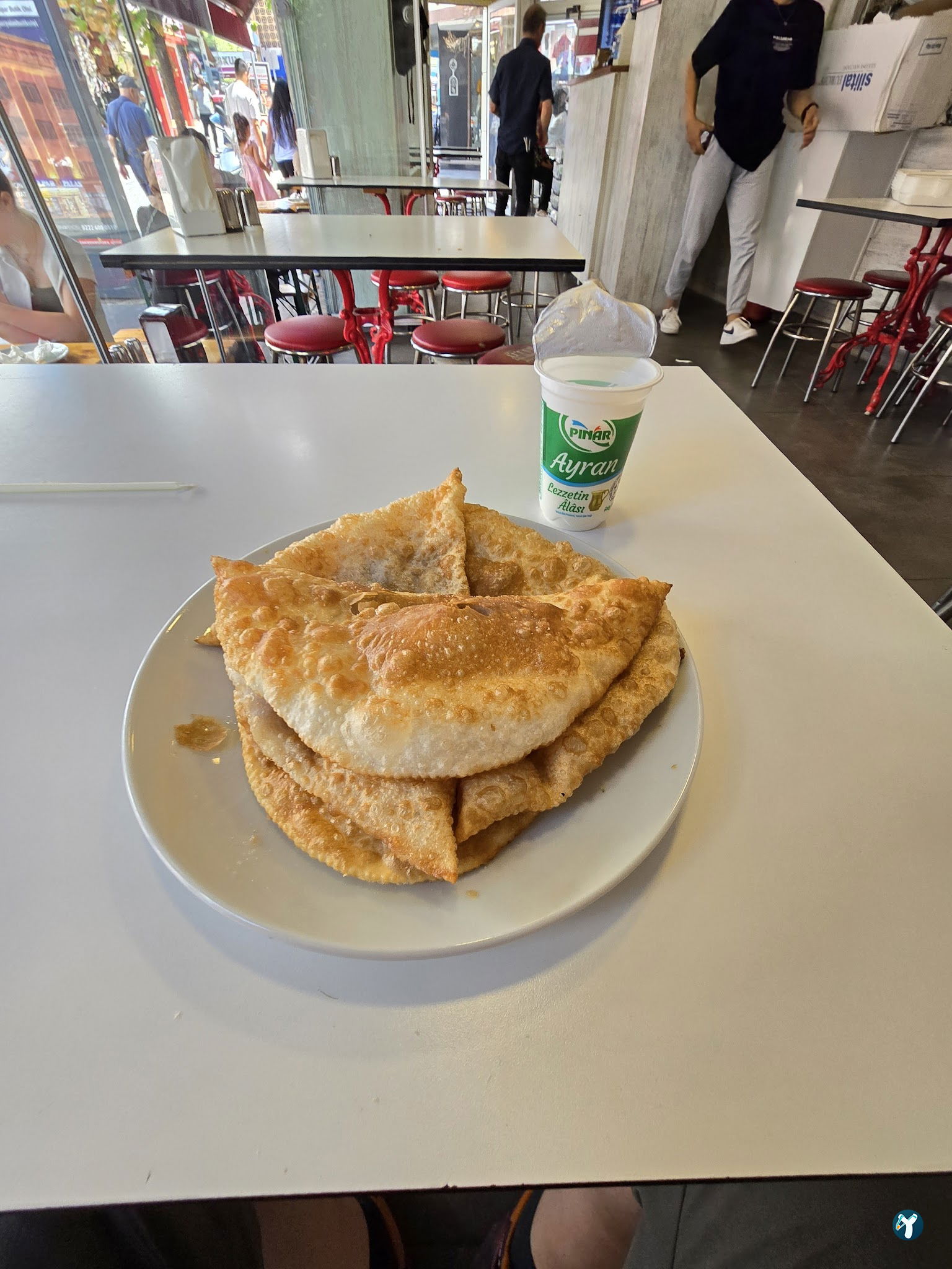 Papağan Çiğbörek