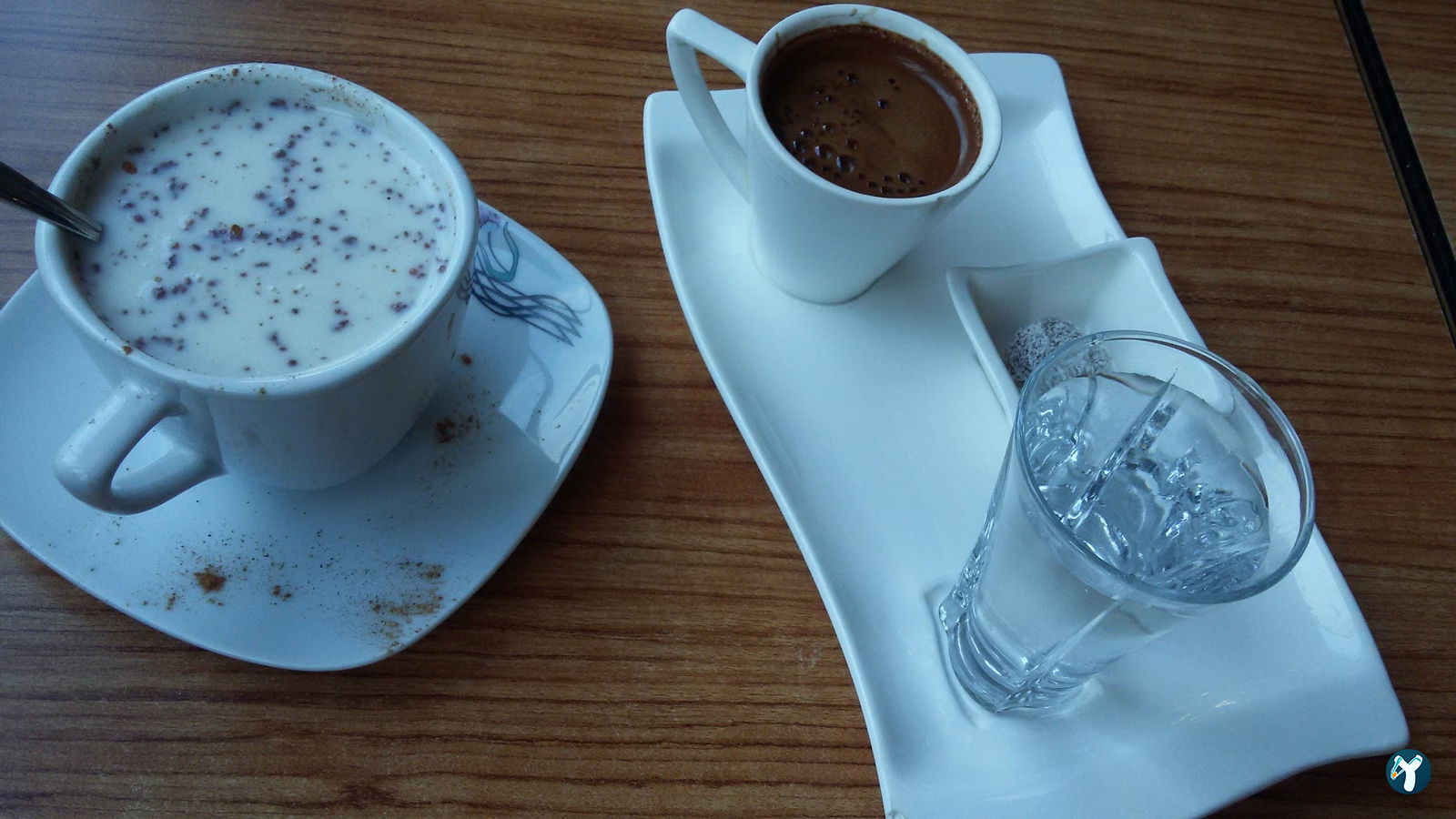 Emmi Cafe