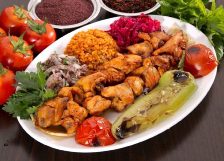 Pilavcı'M Oktay Usta