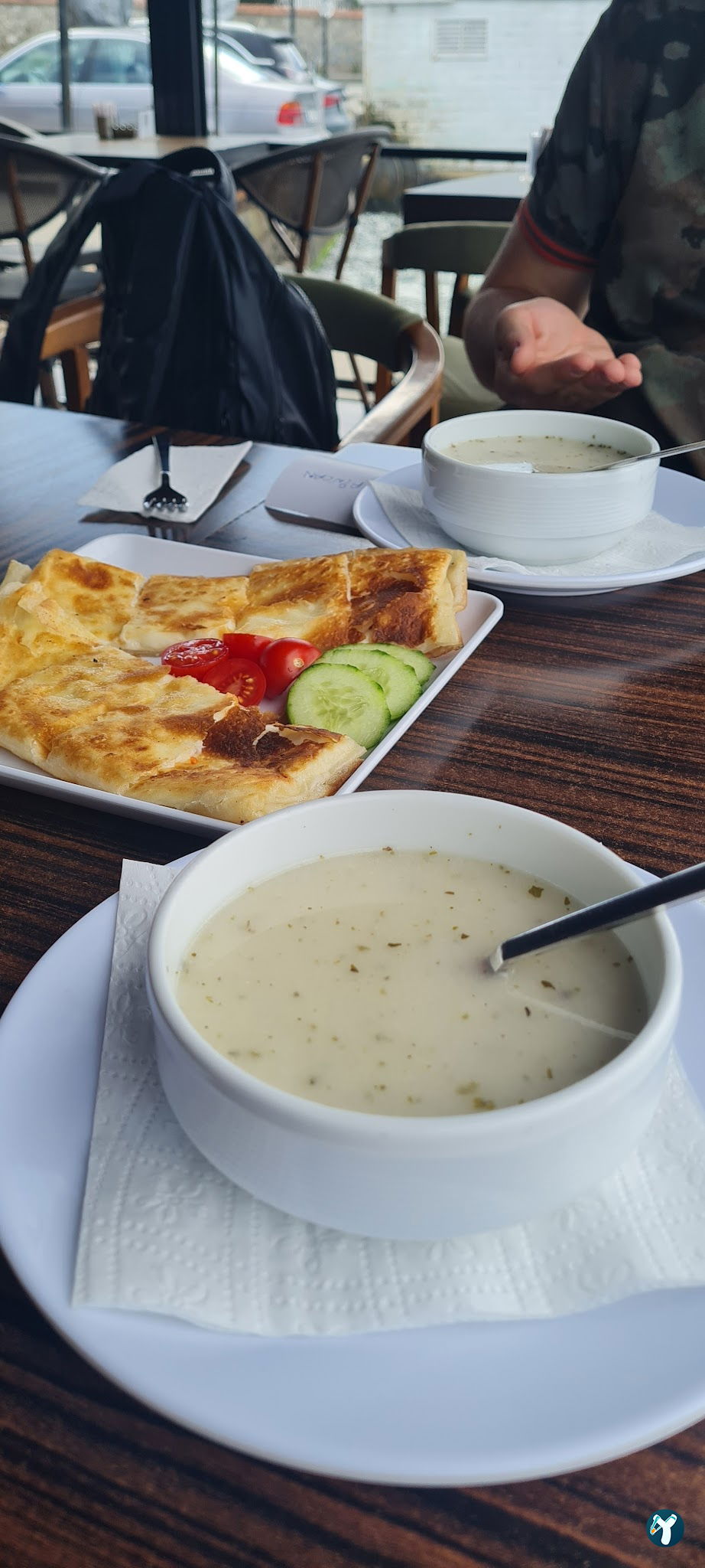 Hayrola Cafe