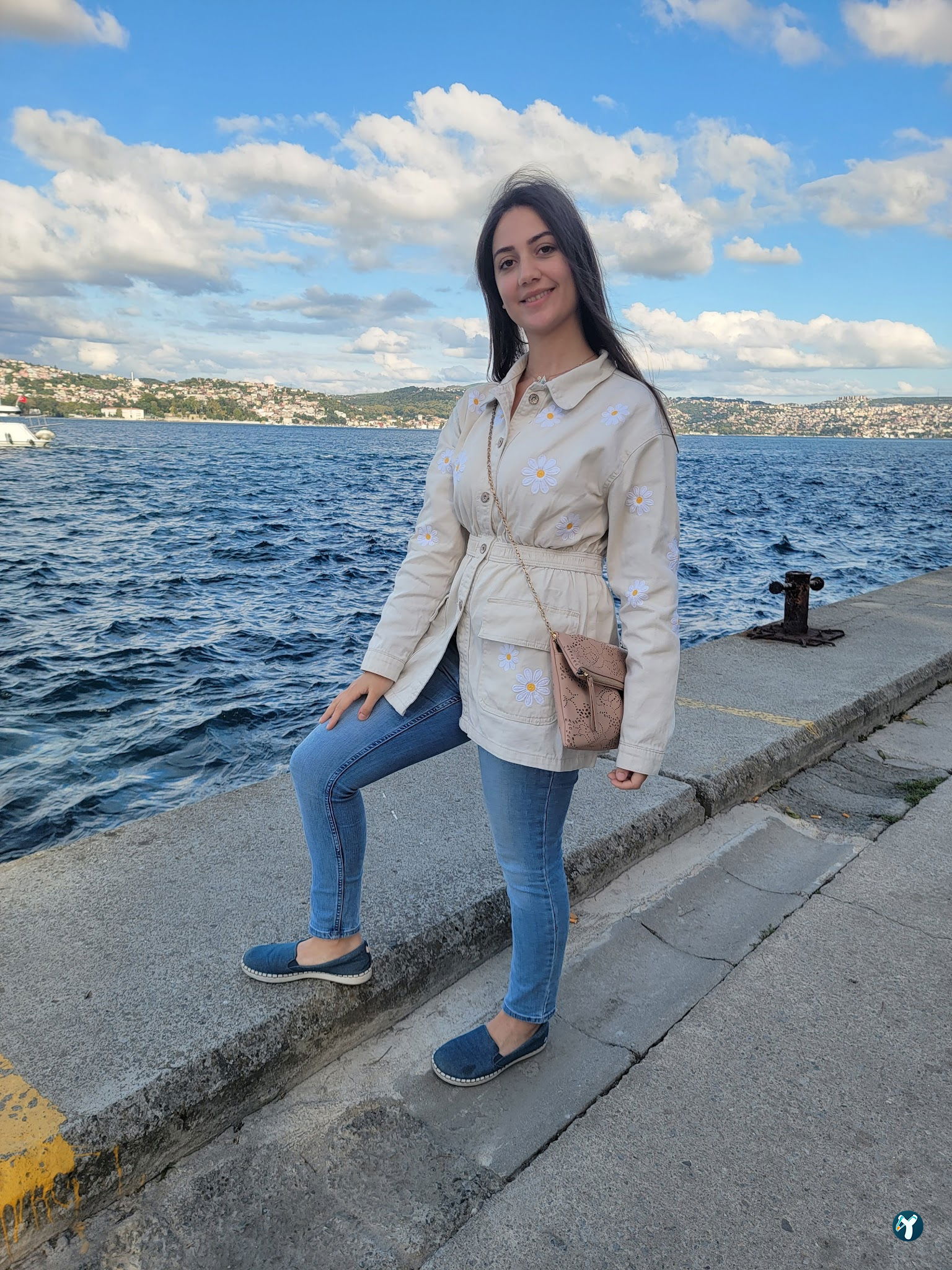 Hayrola Cafe