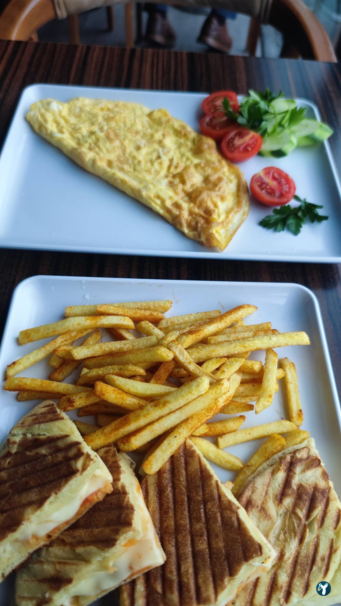 Hayrola Cafe