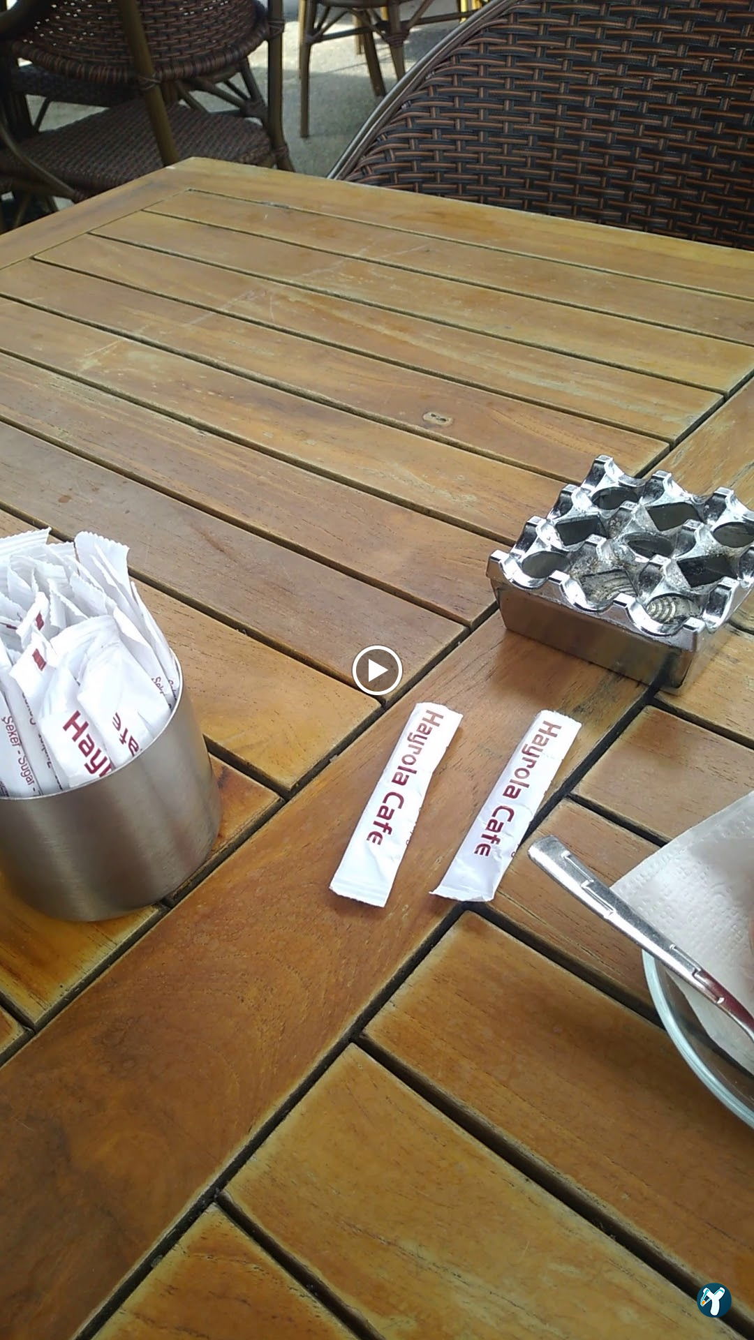 Hayrola Cafe