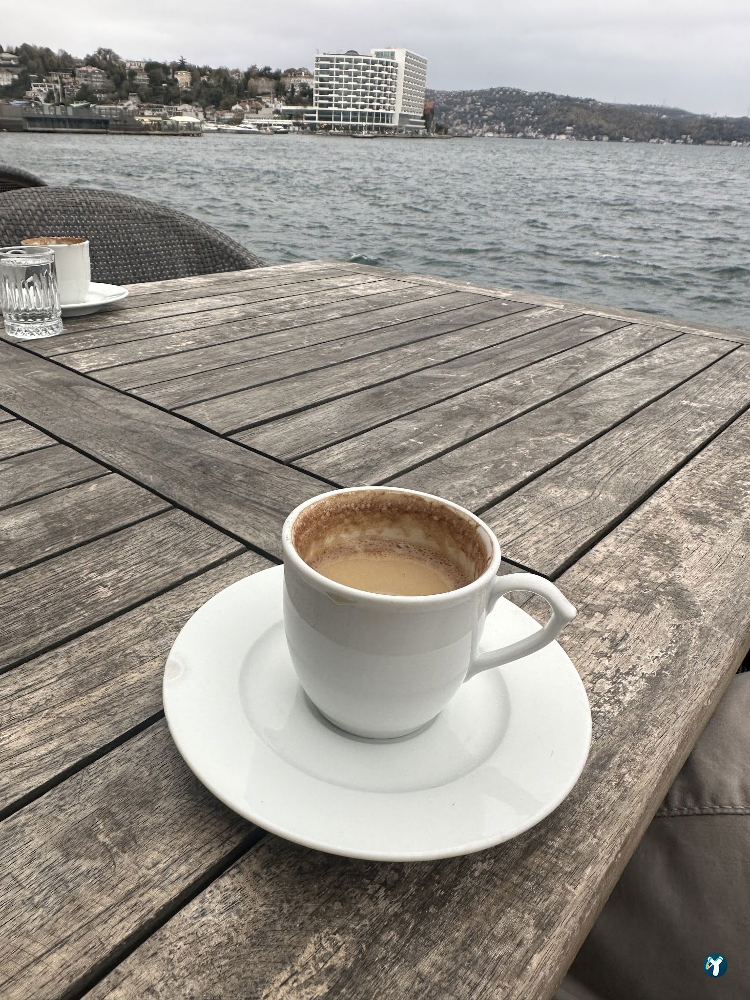 Hayrola Cafe