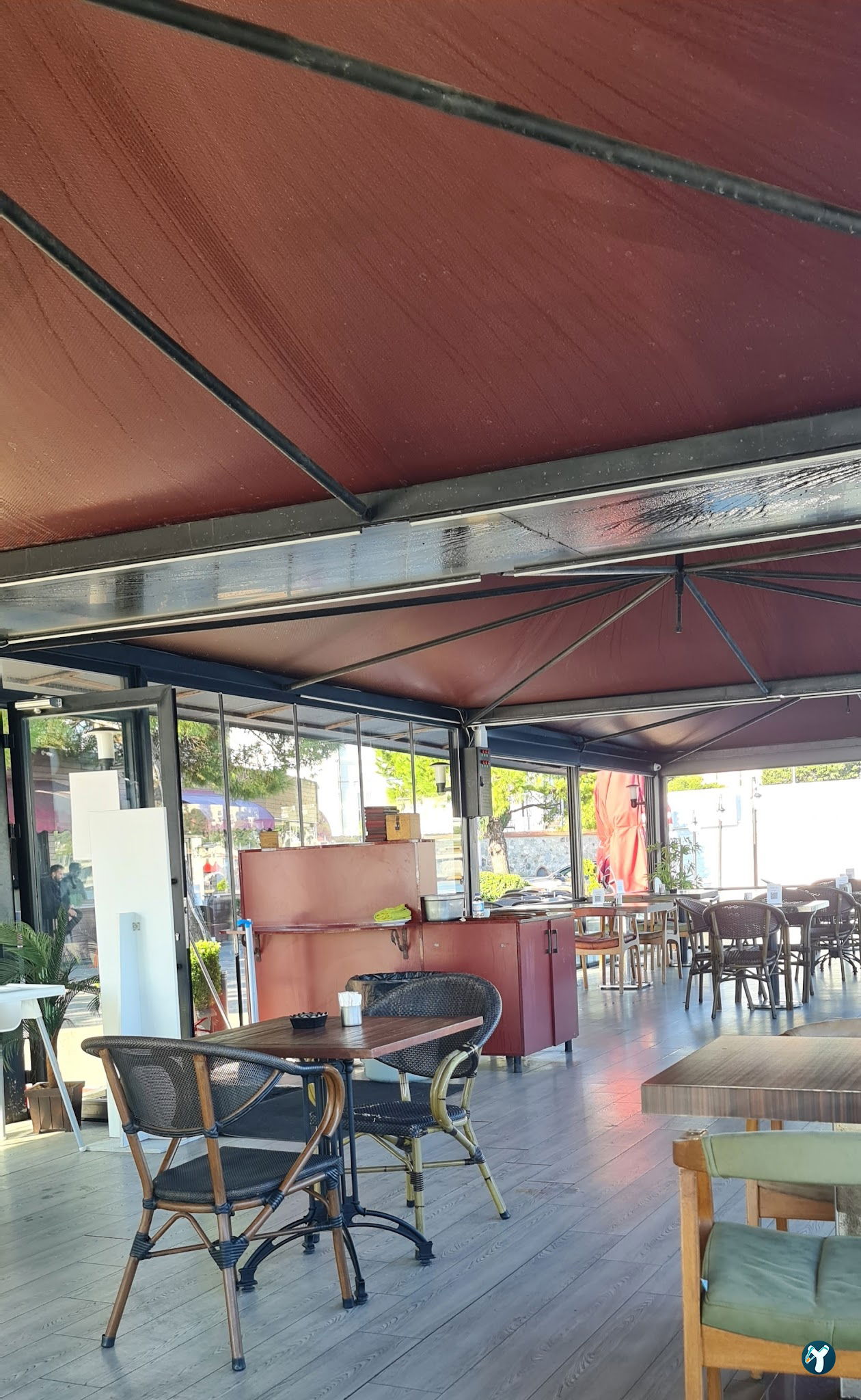 Hayrola Cafe