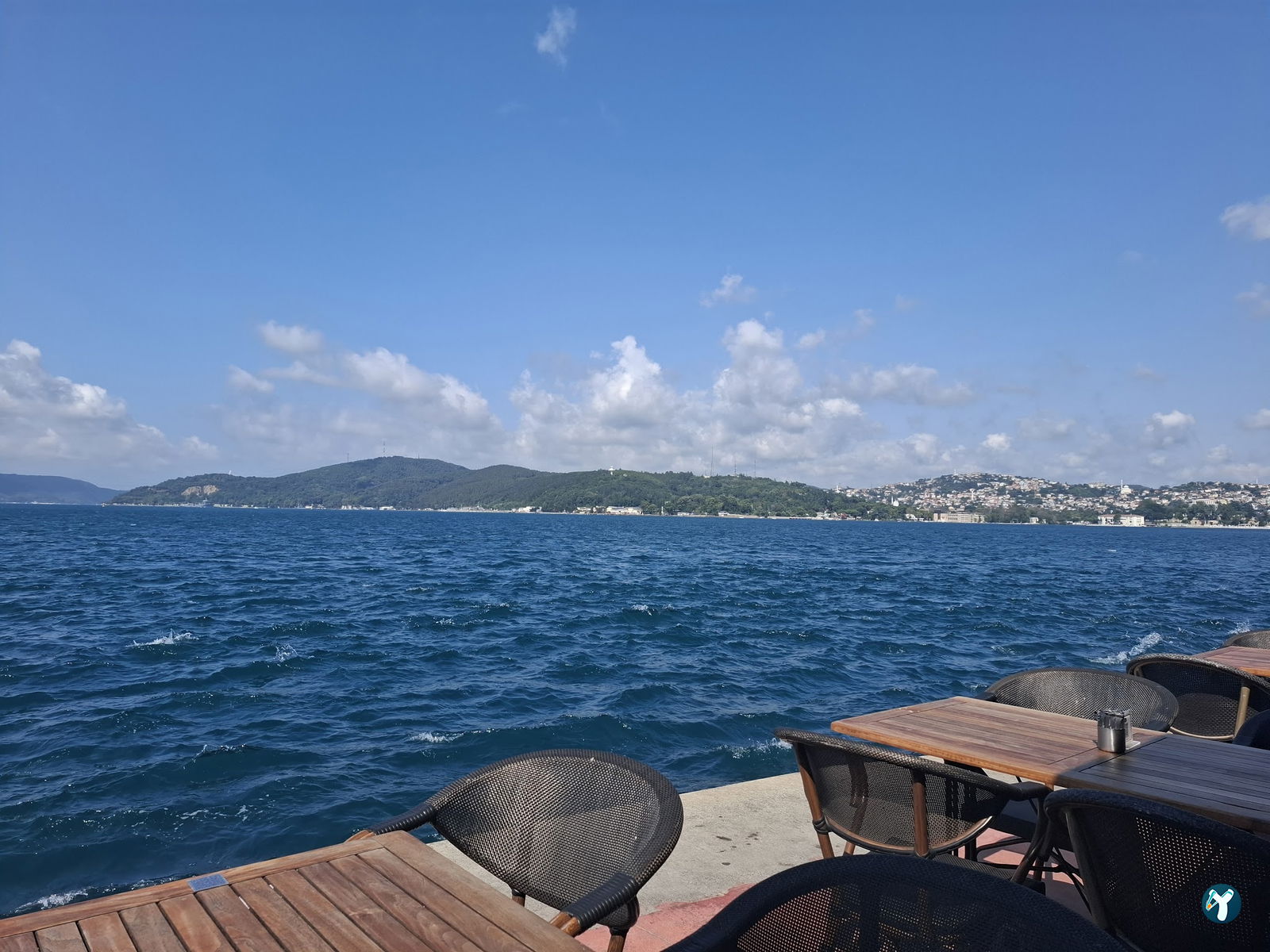 Hayrola Cafe