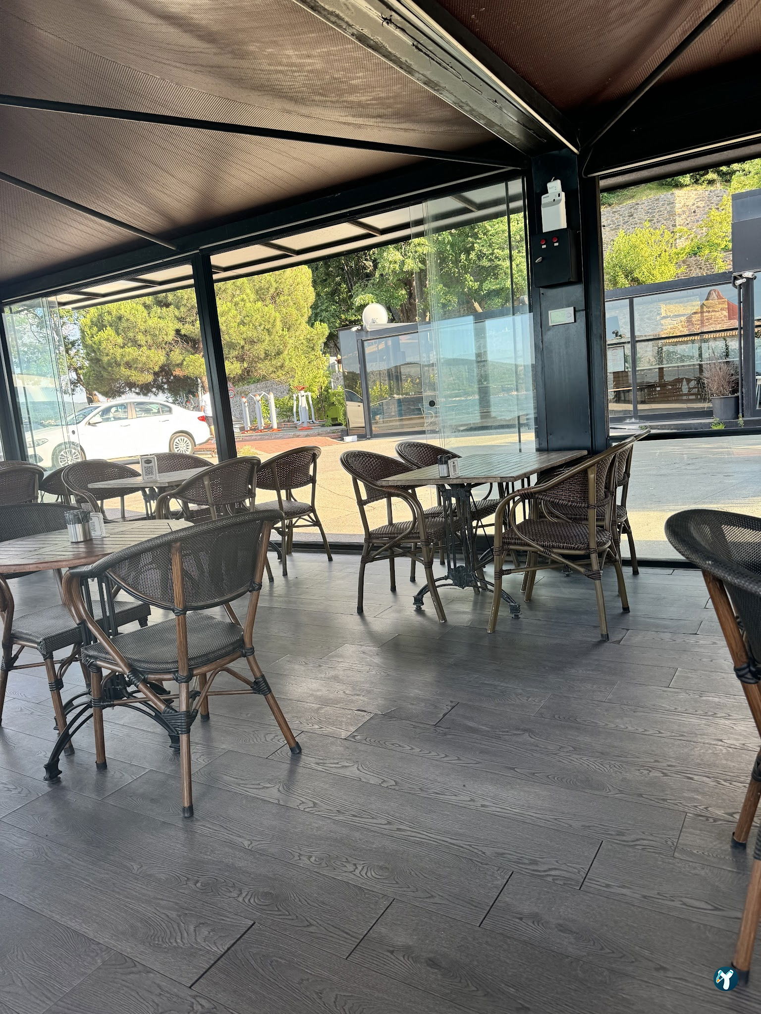 Hayrola Cafe